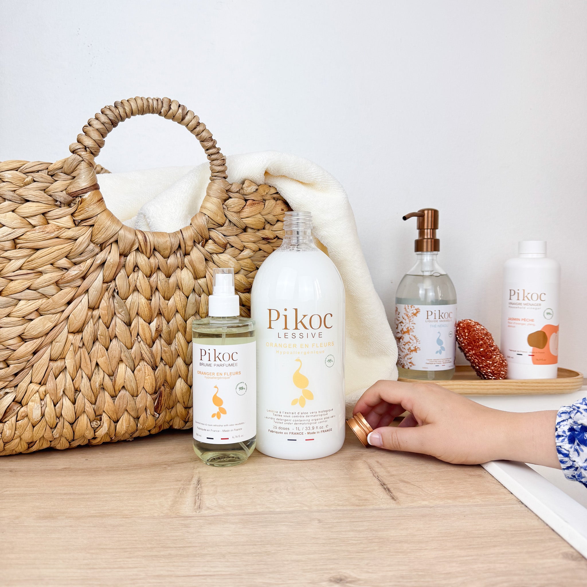 Offre Best-sellers Ménage Plaisir (liquide vaisselle TN, vinaigre JP, lessive 1L OF, brume 200 ml OF)