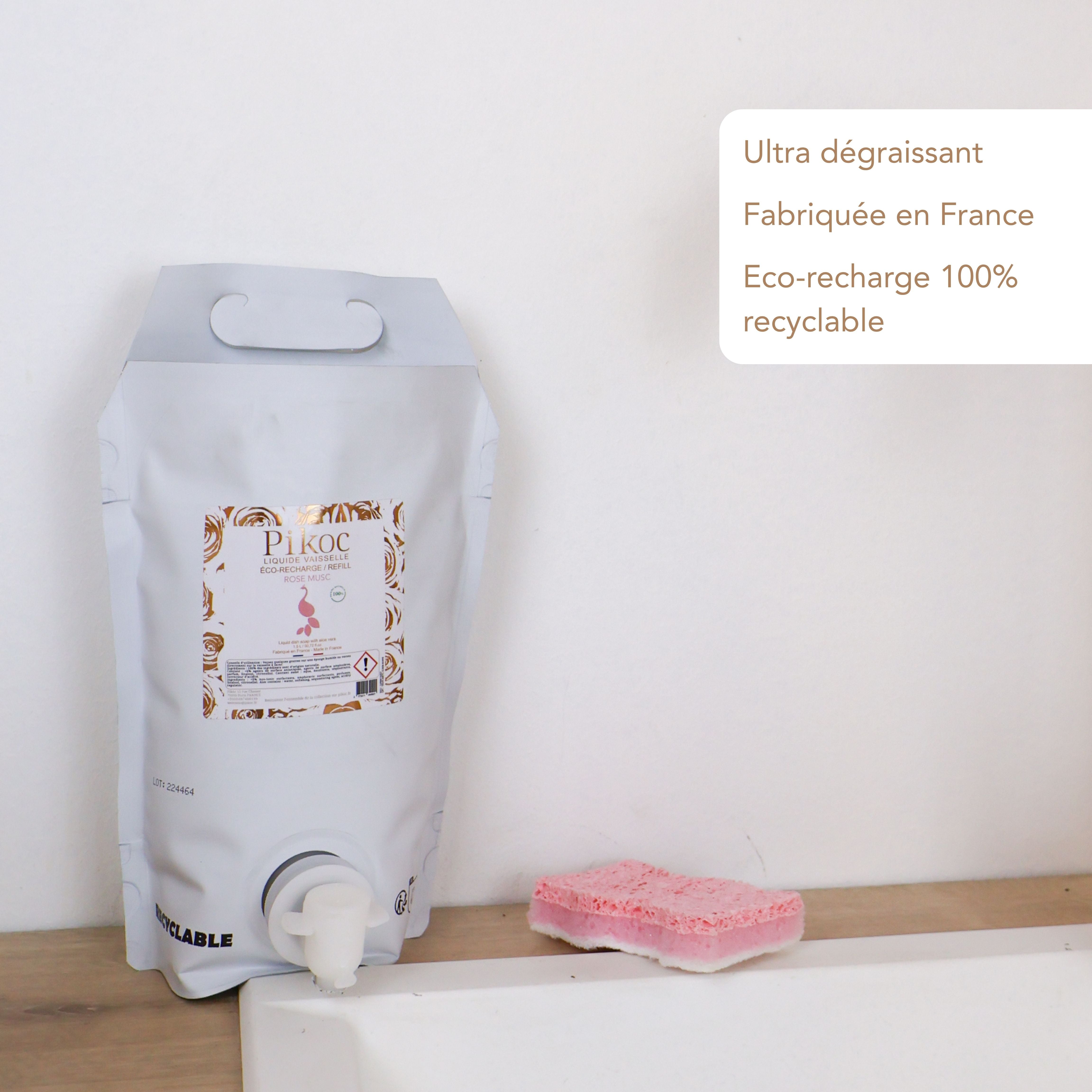 Éco-recharge Liquide vaisselle Pikoc Rose Musc, 1,5L, ultra dégraissant, fabriquée en france, 100% recyclable