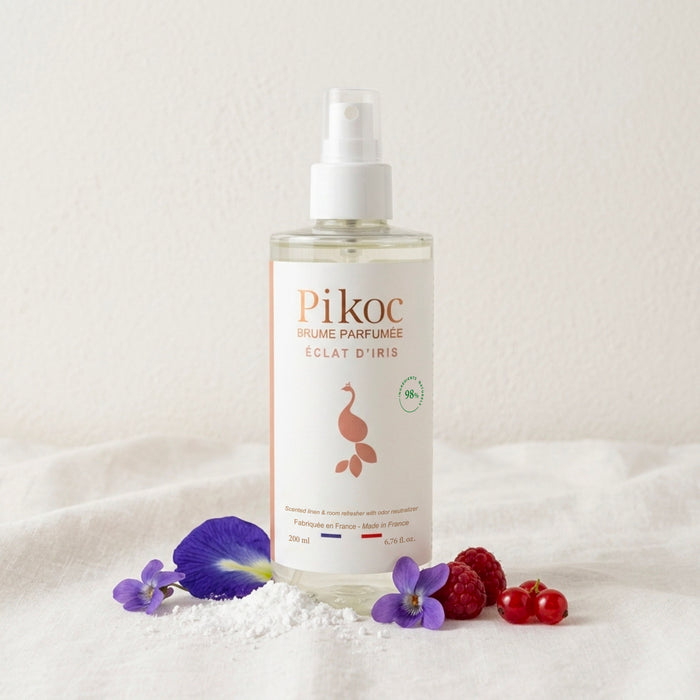 Brume Parfumée Pikoc Éclat d’Iris, 200mL, pyramide olfactive avec ingrédients, notes de fond, de tête et de coeur